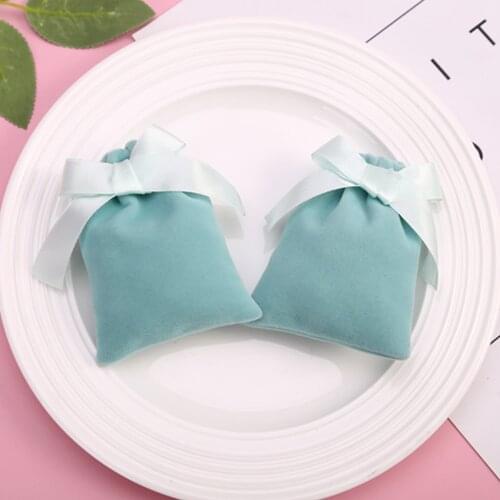 50pcs Green Velvet Jewelry Bag with Ribbon Custom for Wedding Candy Packing Christmas Decoration Personalized Logo