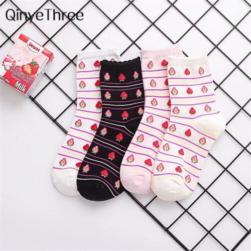 Chic Sweet Cartoon Strawberry Cotton Women Socks Autumn Winter Cute Kawaii Lolita Girls Princess Fashion Chaussettes Femme