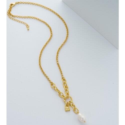 Pearl Necklace Female European and American Fashion Girlfriend Small Lock Necklace Sweater Chain Necklace Necklace