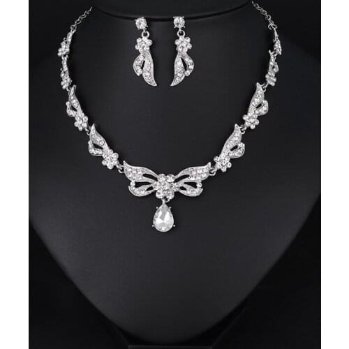 Wedding Jewelry Sets for Charming Women Dresses Dating Accessories Glass Crystal Necklace Earrings Set