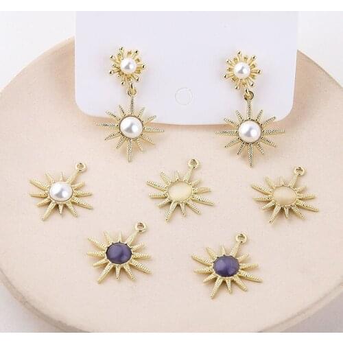 Free Shipping 30pcs 25*28mm Gold Tone Plated Pearl Core Sunflower Charms Ornament Accessories Girls Fashion Earring Pendants