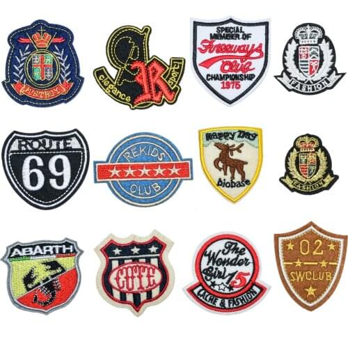 Quality Embroidered Clothes Badges College Club Style Uniforms Iron on Patches Decorations Appliques for Clothing Fashion Emblem