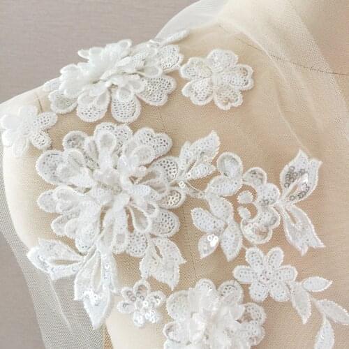 4 Pieces 3D Blossom Haute Couture Flower Applique Tulle Lace Motif Patch Dance Costumes Bridal Sash Belt