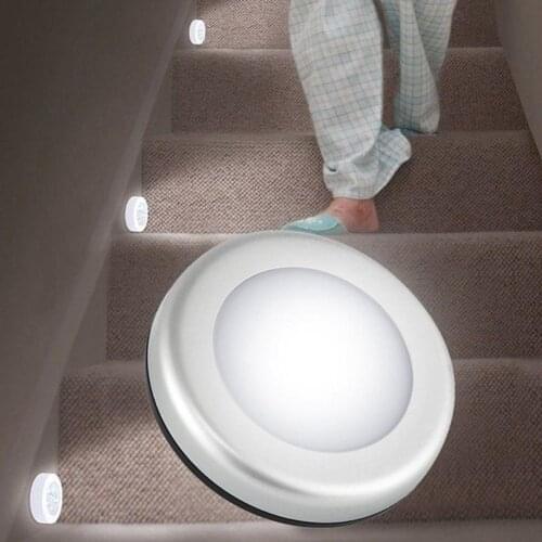 6 LED Smart Motion Sensor Round Night Light Cabinet Corridor Stair Bedside Lamp