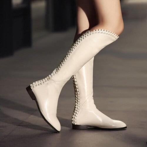 Winter Fashion Round Flower Knee Boots Flat Boots Bevel Opening White Black Leather Woman Pointed Toe Long Booties