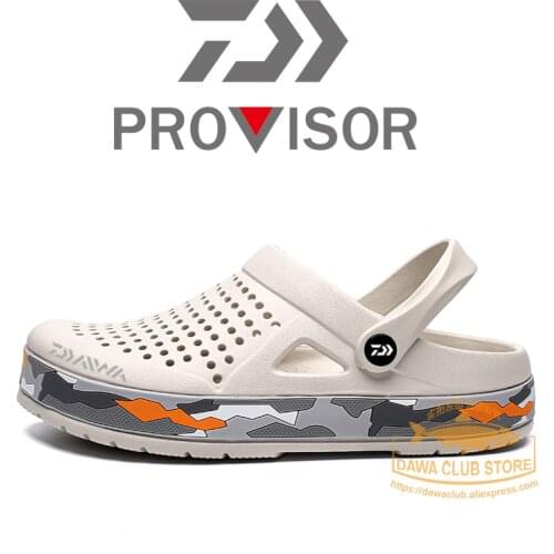 2020 DAWA Fishing Water Shoes Beach Sandals Camouflage Outdoor Shoes Light Weight Breathable Slipper Men Summer Soft Daiwa Shoes