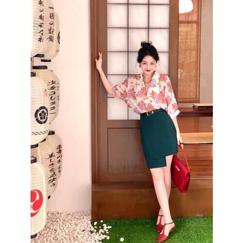 CX 2021 New Summer Women Asymmetric Design Return Hong Kong Style High Waist Red Short Skirt Vent Casual Suit Short Skirt
