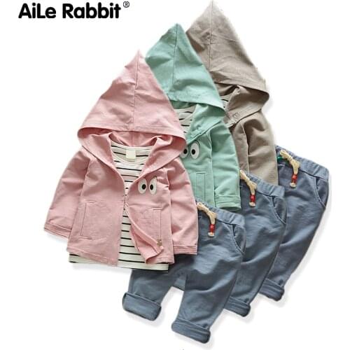 2019 Childrens Autumn Set Zipper Jacket T-Shirt Pants 3 Piece Set Cartoon Eye Stripe T-Shirt Top Casual Pants Childrens Wear