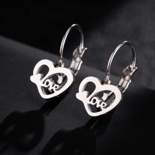 Oly2u Stainless Steel Letter Love Stud Earrings Classic Heart Earings for Women Couple Jewelry 2019 Bijoux