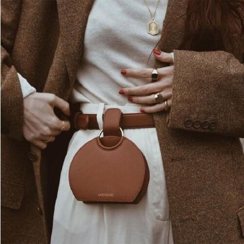 Casual Semicircle Waist Packs Women INS Brand Belt Bag PU Leather Ladies Simple Women Fanny Packs Purses Design Chic Saddle Bag