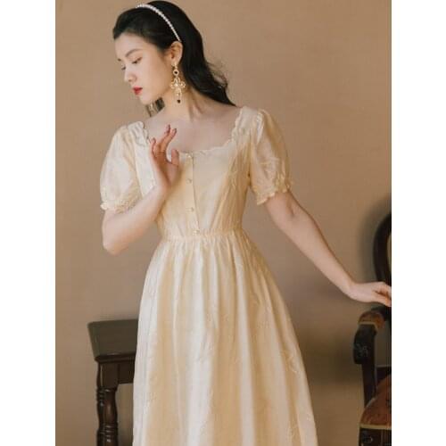 2021 Summer Fairy Dress Wavy Square Neck Elegant Chic Gentle Retro Dress Midi Embroidery Sweet Elegant Princess Vestido