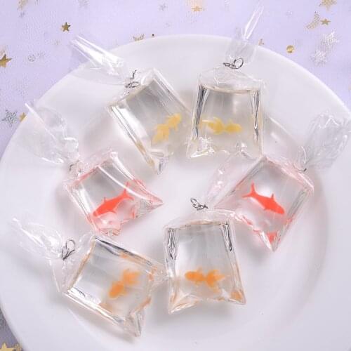 New fashion Transparent Goldfish Shape Acrylic Pendants 6Pcs/Lot Charm Acrylic Spacer Beads For Necklace DIY Bracelet Accessory