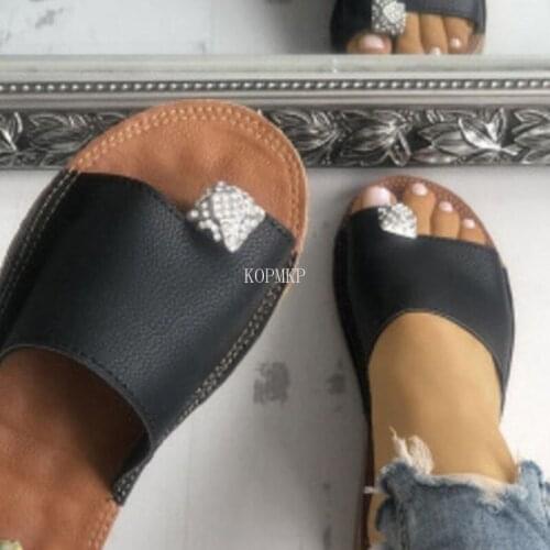 Crystal Women Sandals Solid Color 2021 Summer Round Toe Slides Slip-On Ladies Beach Sandals Flats Zapatos De Mujer Gladiator