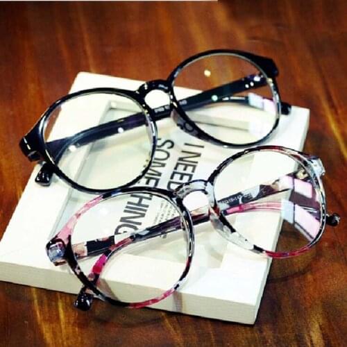 2018 Spectacle Classic Women Big Round Eyeglasses Frame Brand Designer Fashion Men Decoration Optical Glasses Reading Glasses