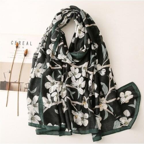High Quality Antumn Shawl Scarf For Women Floral Printed Muslim Hijabs Long Head Wraps