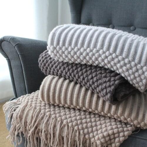 Europe Plaid Knit Air Conditioner Cover Nap blanket Comfortable warm tassel Nordic solid color Blankets for Beds Sofa