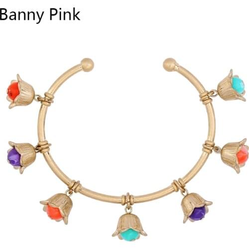 Cute Alloy Flower Statement Bangle Bracelet For Women Chunky Metal Charms Channel Setting Bangle Fashion Jewelry Pulsera Bijoux