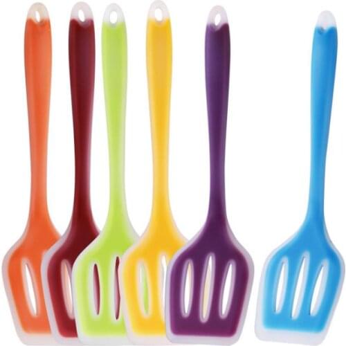 Silicone Slotted Turner Spatula Slotted Egg Turner Heat Resistant Non Stick Large Soup Spoon Half See Through SN110