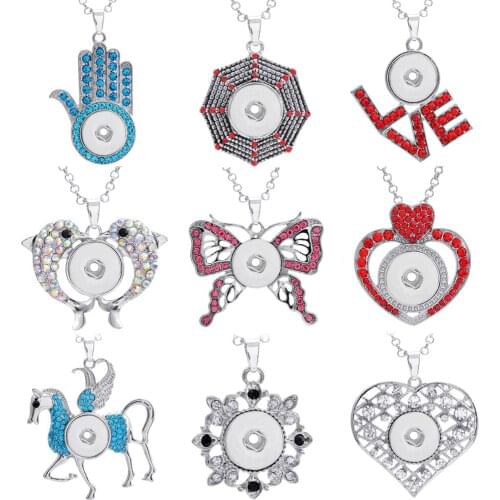 New Snap Jewelry Metal Snap Button Necklaces Butterfly Horse Love 18mm 20mm Snap Pendant Necklace for Women DIY Button Necklace