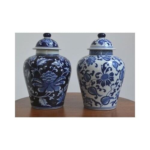 Ornaments Of Chinese pot Blue And White Porcelain temple jar vase Study Room Soft Decoration porcelain jar vase