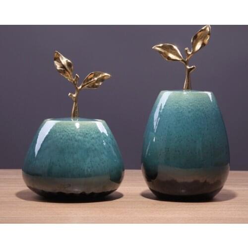 Exquisite classical ceramic art tabletop home decoration Unique Green glaze ceramic storage jar