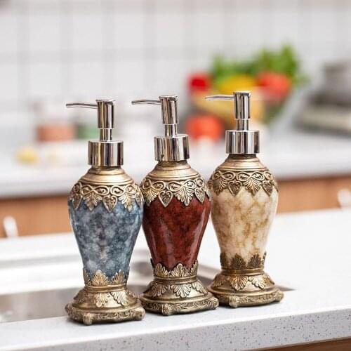 300ml European Style Retro Shampoo Shower Gel Refillable Bottles Lotions Press Liquid Soap Dispenser Container For Bathroom