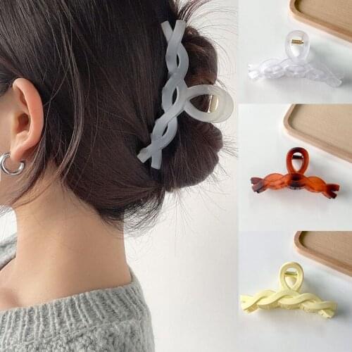 CYGJFC Woman Transparent Hair Claws Clips Twist Hair Clips Girls Hair Accessories Chic Hairgrip Barrettes Headwear Ornaments