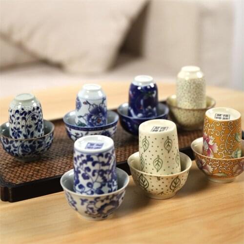 Retro Blue and White Porcelain Teacup Creative Ceramic Small Wine Cup Set Chinese Kung Fu Water Cup Office Tea Set Drinkware