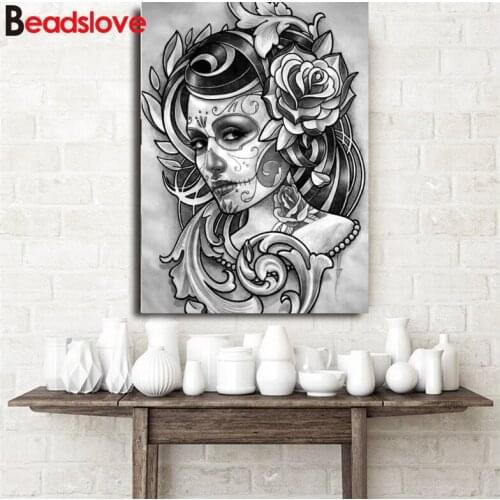Diamond painting round beads Diamond Embroidery Cross Stitch Kit Black and white Sugar skull girl 5D Mosaic Home Decor