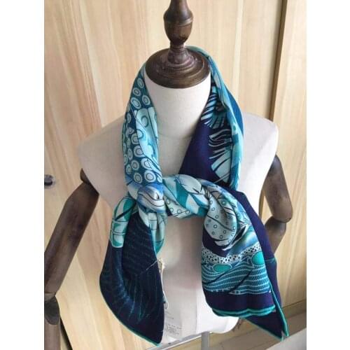 2020 new arrival autumn winter classic feather 140*140 cm animal scarf 65% cashmere 35% silk scarf wrap for women lady girl