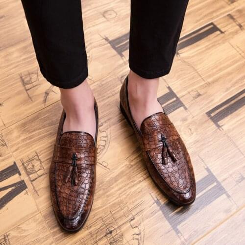 Formal Shoes Men Pointed Toe Casual Wedding Party Liesure Dress Shoes Men Oxfords Drop Shipping