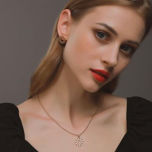 F 2 Jewelry Sets