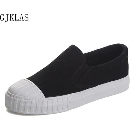 Slip on Canvas Shoes for Women Flats Sneakers Casual Black White Shoes Woman Sneakers Loafers Womens Fashion New Sport Shoes