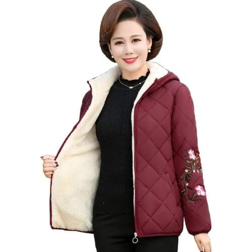 2021 Autumn Winter Cotton Jacket Female Flocking Coat New Fashion Hooded Thick Warm Short Outerwear Plus Size Short Women Parkas
