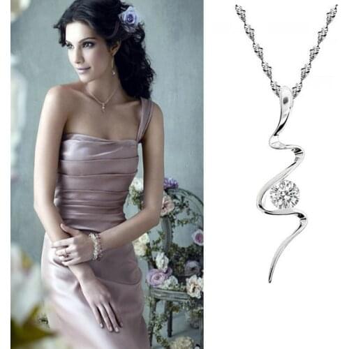 Top Quality Snake Necklace Clavicle Chain Pendant Clear Austrian Crystal Birthday Gift Cheap Price Womens Jewellery