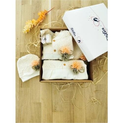 10 Pcs Baby Girl Natural Lux Organic Hospital Output Newborn Set Baby Princess Babies Clothes Cotton fabric for newborn babies