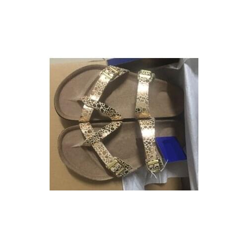 2021 new design novel with double pin buckle neutral summer beach casual series of mayari sandals with brand box