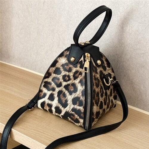 Leopard Print Women Shoulder Bag PU Leather Fashion Design Snake Printed Female Triangle Mini Bag Handbag