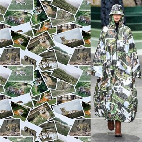 Polyester satin dress fabric tiger photo pattern digital printing customization skirt printed cloth thin patchwork NZ014