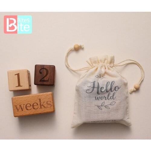 Bite Bites Handmade Baby Wooden Milestone 3Pcs/Set Square Wood Carving Infants Bathing Gift Newborn Photography Baby Birth Gifts