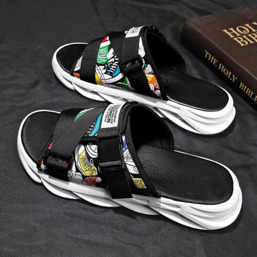 Summer Slippers Men Home Indoor Slides for Mens Shoes Comfort Flat Sole Non-slip Flip-flops Trend Beach Shoes Sport Slippers