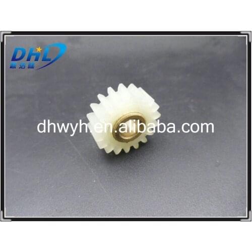 Free shipping NGERH1573FCZZ develop gear 18T for sharp AR MX 550 620 700