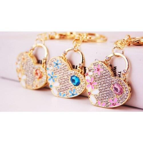 Fashion Crystal Rhinestone Alloy Keychain Heart-shaped Rhinestone Key Ring Car Key Holder Women Handbag Jewelry Drop Shipping