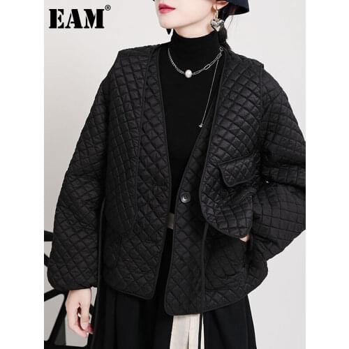 [EAM] Black Big Size Short Cotton-padded Coat Long Sleeve Loose Fit Women Parkas Fashion Tide New Autumn Winter 2021 1DD2159