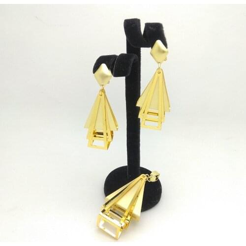 Kingdom Ma 2021 Simple Fashion Gold Color Geometric Shaped Pendant Earrings Sets For Women Party Wedding Jewelry Accessories