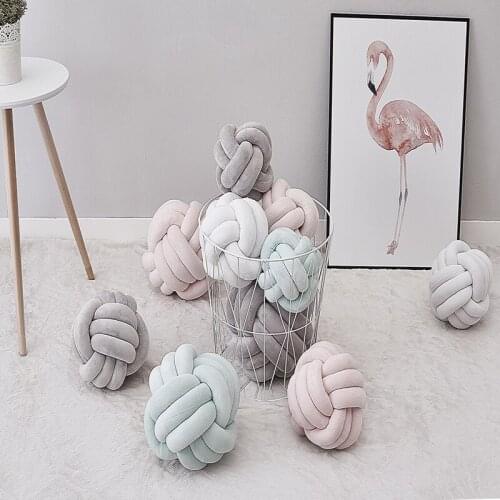 Japan Style Handmade Knot Tie Throw Nordic Concise Pillow Sofa Cushion Ball With Creative Room Modern Decoration Pillows