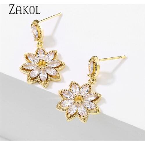 ZAKOL New Gold Color Dainty Korean Flower Earrring for Women Bling Zirconia Hollow Lace Stud Earring Wedding Brincos Bijoux Gift
