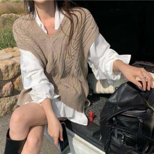 Women Knitted Vest 2021 New Autumn Loose V-neck Sleeveless Sweater Waistcoat Female Fashion Korean Solid Blouse Ladies Shirt Top