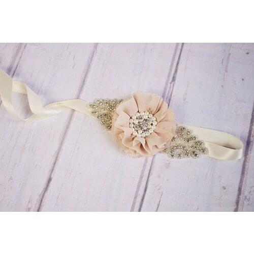 3 Colors Artificial Flower Women Sashes with Pearls Rhinestone Cute Handmade Floral Maternity Belts Bridesmaids Dress Decoration