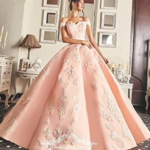 Off The Shoulder Pink Prom Dresses Lace Appliqued Ball Gown Arabic Dubai Evening Gowns Sweet 16 Long Girls Quinceanera Dress